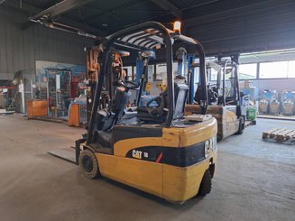 Chariot élévateur frontal 3 roues Caterpillar EP18NT - 4