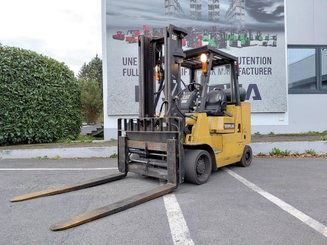 Chariot élévateur frontal 4 roues Caterpillar GC55K - 1