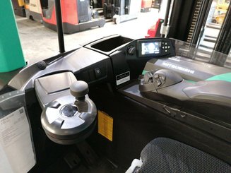 Chariot à mât rétractable Mitsubishi RB16N2HS