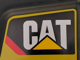Chariot à mât rétractable Caterpillar NR16N2