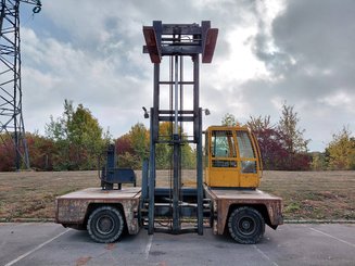Chariot élévateur latéral Baumann GX70/14/40