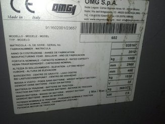 Préparateur de commandes à nacelle élevable OMG 602