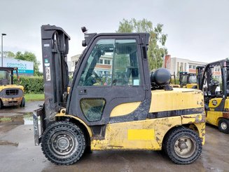 Chariot élévateur frontal 4 roues Yale GLP55VX