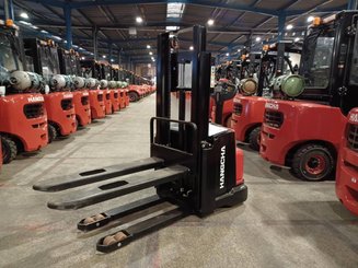 Gerbeur accompagnant Hangcha CDD16-AEC1