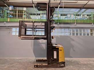 Préparateur de commandes à nacelle élevable Caterpillar NOH10N - 10