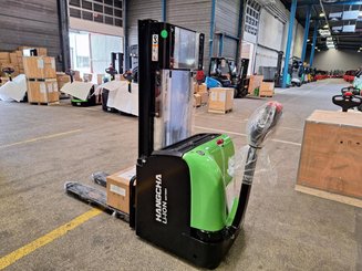 Gerbeur accompagnant Hangcha CDD16-AC2-I