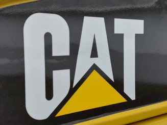 Chariot élévateur frontal 4 roues Caterpillar GP25N