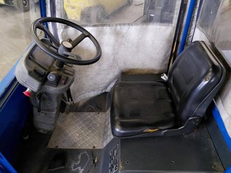 Tracteur de remorquage Simai TE80