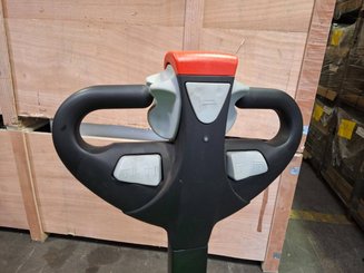 Gerbeur accompagnant Hangcha CDD16-AC1-LI