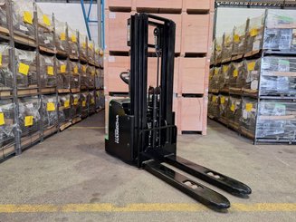 Gerbeur accompagnant Hangcha CDD16-AC1-LI - 4