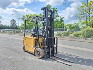 Chariot élévateur frontal 4 roues Caterpillar EP25K-PAC - 12