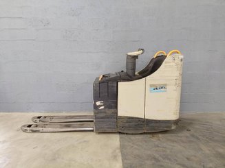 Transpalette porté debout Crown WT3040 2.00 - 3