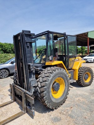 Chariot élévateur tout terrain JCB 940-2 - 1