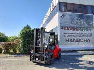 Chariot élévateur tout terrain Hangcha TT30-2 (CPCD30-X2W98E-RT2)