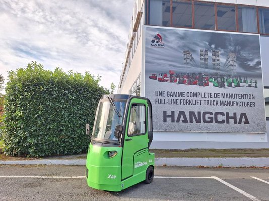 Tracteur de remorquage Hangcha QDD80-XD3i - 1