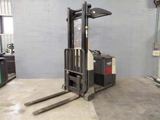 Préparateur de commandes Crown MPC3040-12 - 1