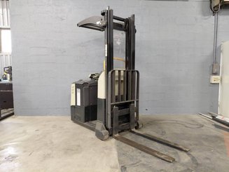Préparateur de commandes Crown MPC3040-12