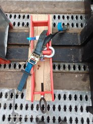 Accessoire de manutention Total Source Crochet porte charge enfourchable