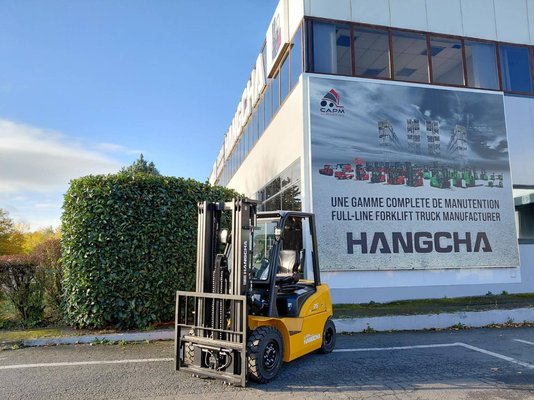 Chariot élévateur frontal 4 roues - XE25i ( CPD25-XEY2HA-SI )