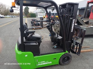 Chariot élévateur frontal 3 roues Hangcha X3W15i (CPDS15-XD4-SI)