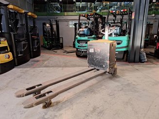 Transpalette accompagnant Caterpillar NPV20N2