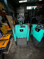 Transpalette porté debout Mitsubishi PBF25N3R MITSUBISHI