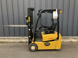 Chariot élévateur électrique Yale ERP16VT SWB