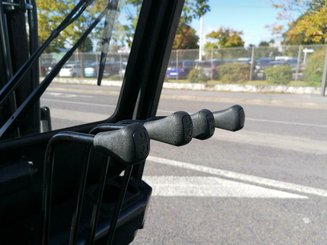 Chariot élévateur frontal 4 roues Hangcha A4W25