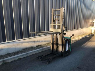 Gerbeur à plate-forme rabattable Mitsubishi SBV12P - 3