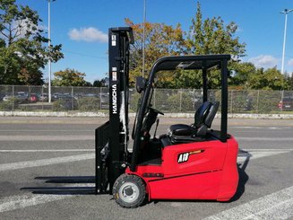 Chariot élévateur frontal 3 roues Hangcha A3W18