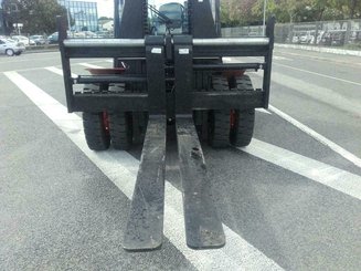 Chariot élévateur frontal 4 roues Hangcha XF120D