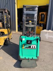 Gerbeur à plate-forme rabattable Mitsubishi SBV12P - 10