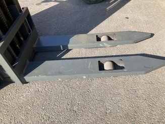 Gerbeur à plate-forme rabattable Mitsubishi SBV12P - 8