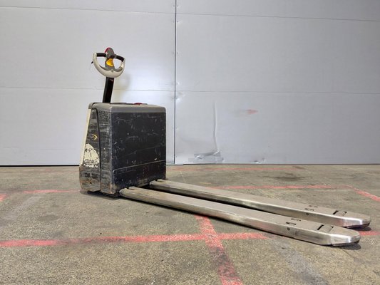 Transpalette accompagnant Crown WP3020-2.0 - 1