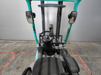 Chariot élévateur frontal 4 roues Mitsubishi FD15