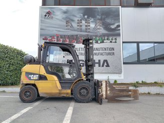 Chariot élévateur frontal 4 roues Caterpillar GP45NTD - 5