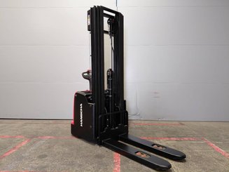Gerbeur accompagnant Hangcha CDD12-AC2-L