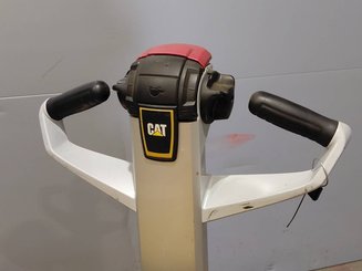 Transpalette accompagnant Caterpillar NPP20N2E