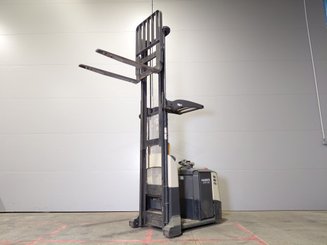 Préparateur de commandes Crown MPC3040-12 - 6