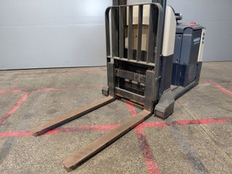 Préparateur de commandes Crown MPC3040-12 - 7