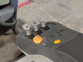 Chariot élévateur frontal 4 roues Crown SCF6040-16 - 7