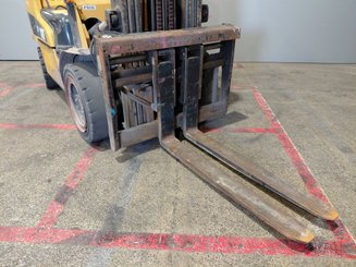 Chariot élévateur frontal 4 roues Caterpillar GP30NTD - 7