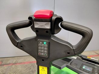 Gerbeur accompagnant Hangcha CDD20 XT1-SI - 2