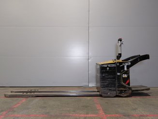 Transpalette accompagnant Caterpillar NPV20N2
