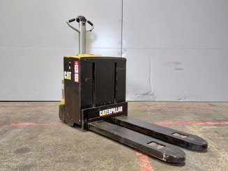 Transpalette accompagnant Caterpillar NPP20N2E