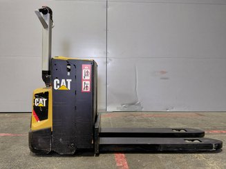 Transpalette accompagnant Caterpillar NPP20N2E