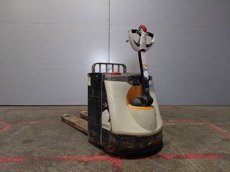 Transpalette accompagnant Crown WP3080 - 4