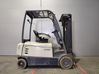 Chariot élévateur frontal 4 roues Crown SCF6040-16 - 5