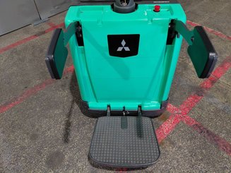 Gerbeur à plate-forme rabattable Mitsubishi SBV12P
