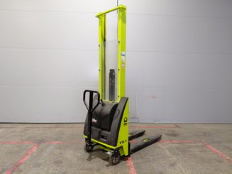 Gerbeur accompagnant Lifter TX 10/20
